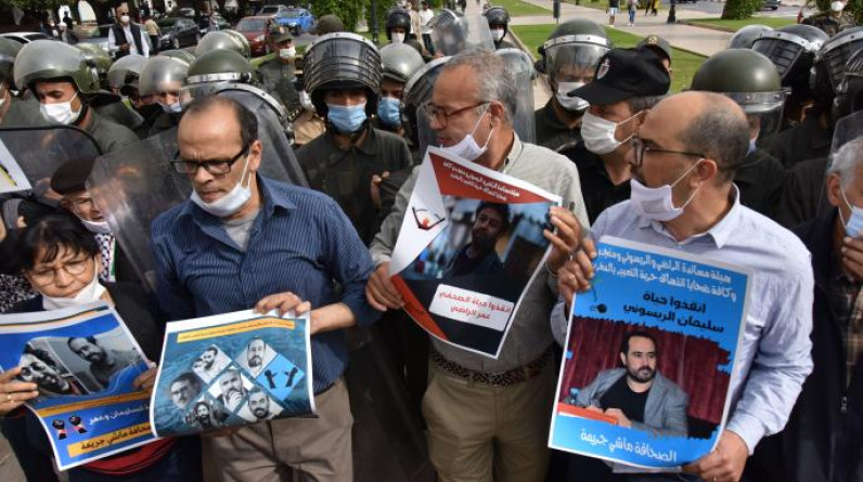 "مراسلون بلا حدود" تلتمس عفواً ملكياً للإفراج عن صحافيين في المغرب